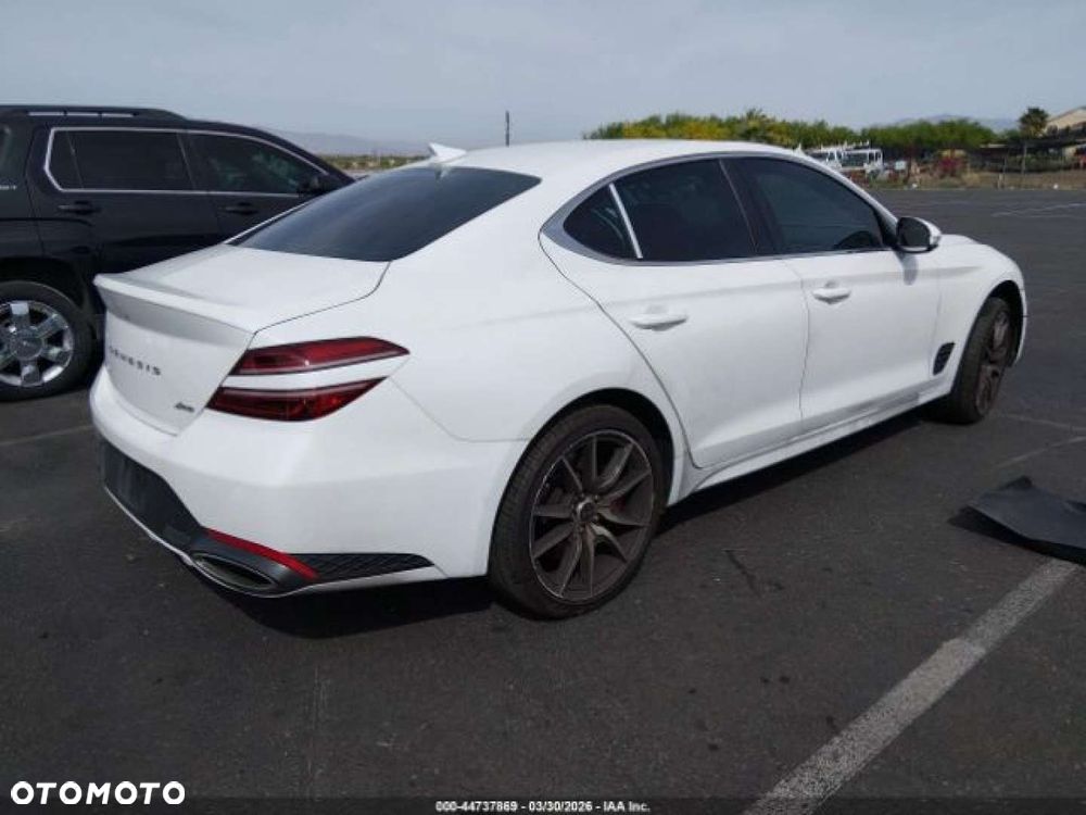 Genesis G70 - 5