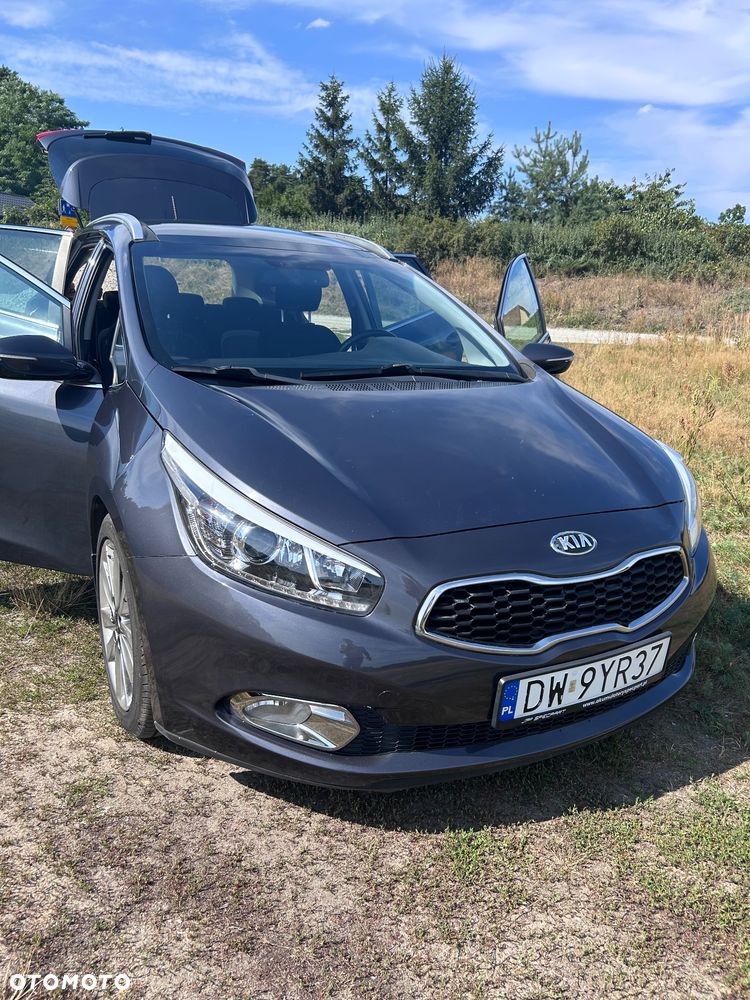 Kia Ceed - 1
