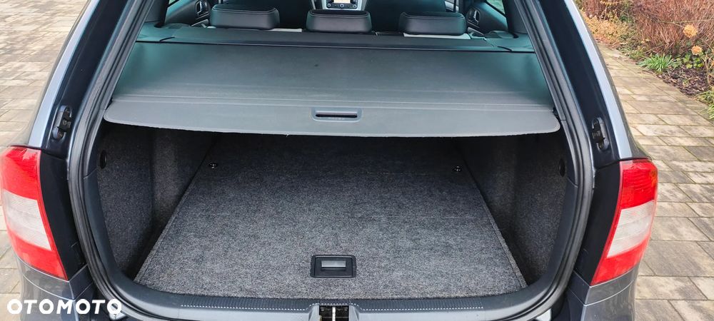 Skoda Octavia 2.0 TFSI RS DSG - 15