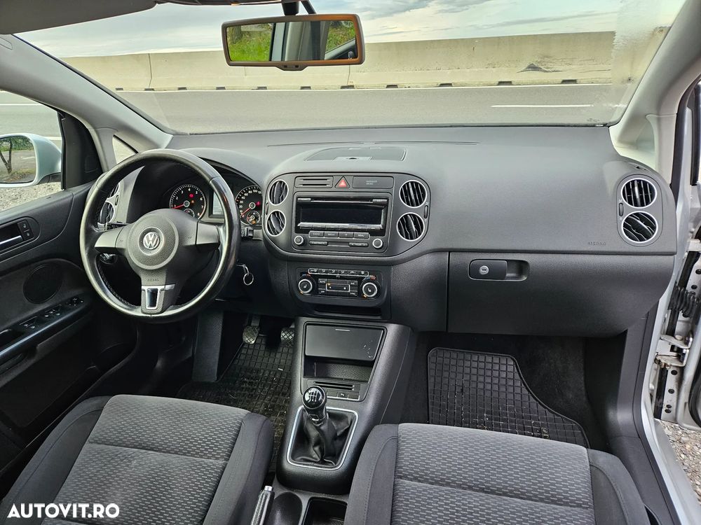 Volkswagen Golf Plus - 9