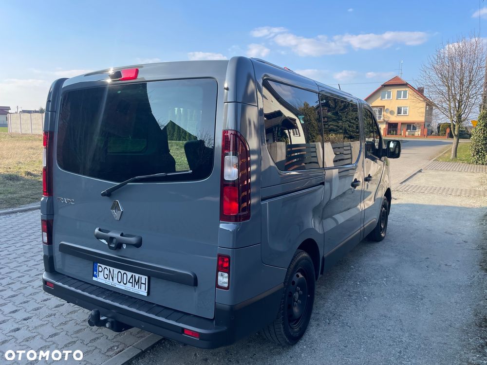 Renault Trafic 2.0 dCi Escapade - 38