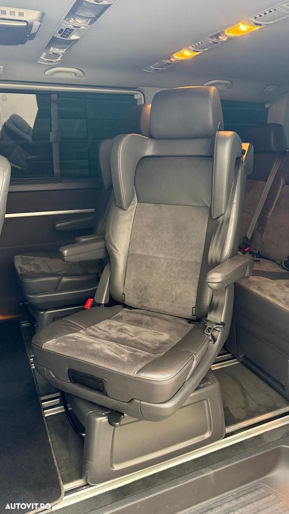 Volkswagen Multivan - 28