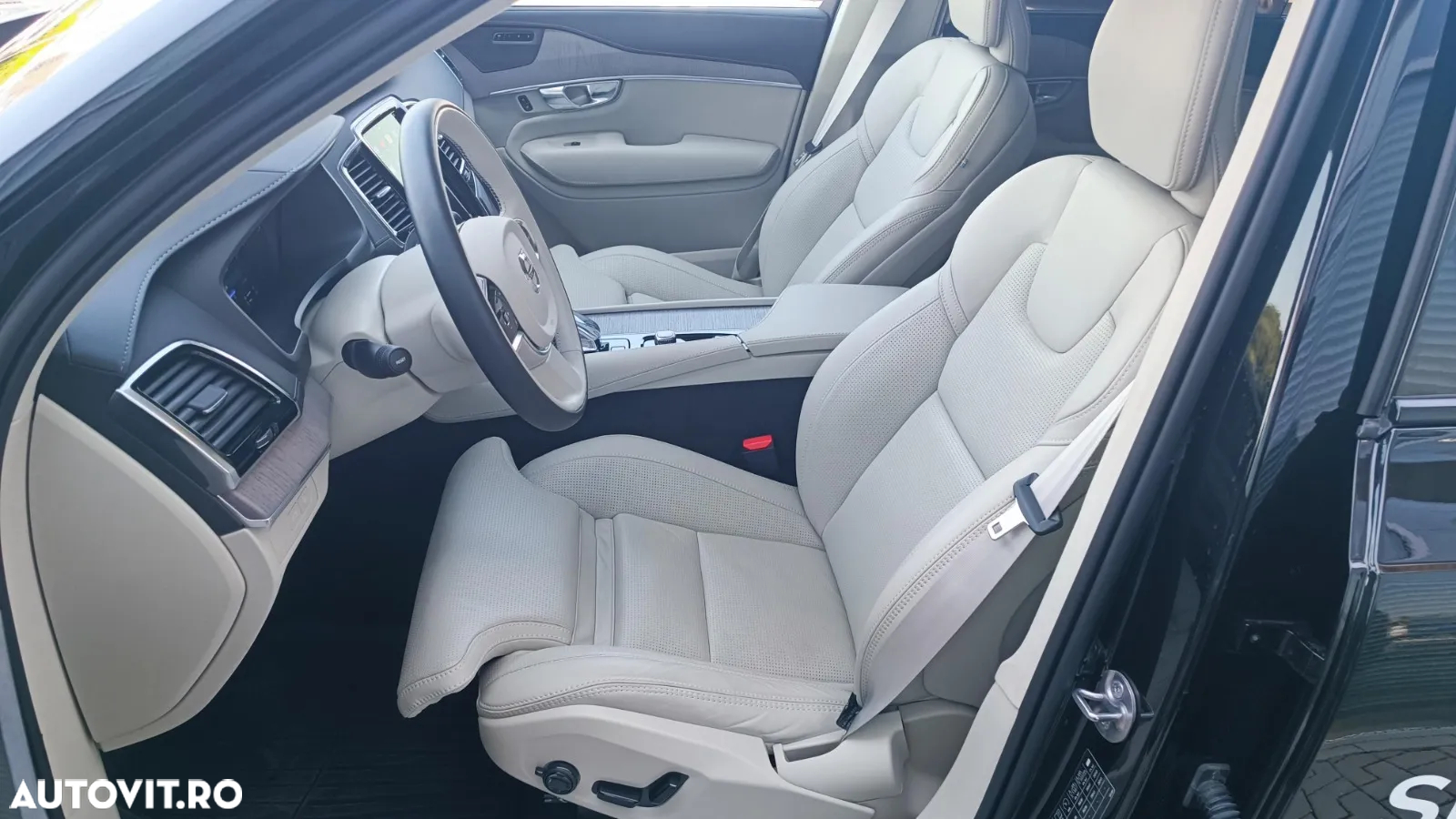 Volvo XC 90 - 13