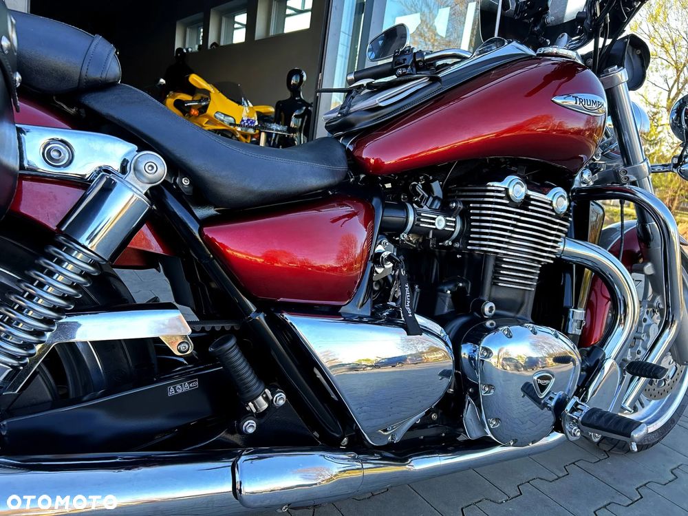 Triumph Thunderbird - 5