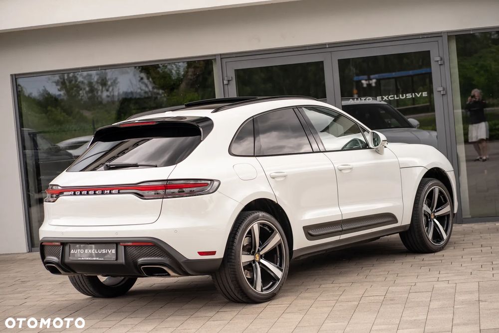 Porsche Macan T - 25