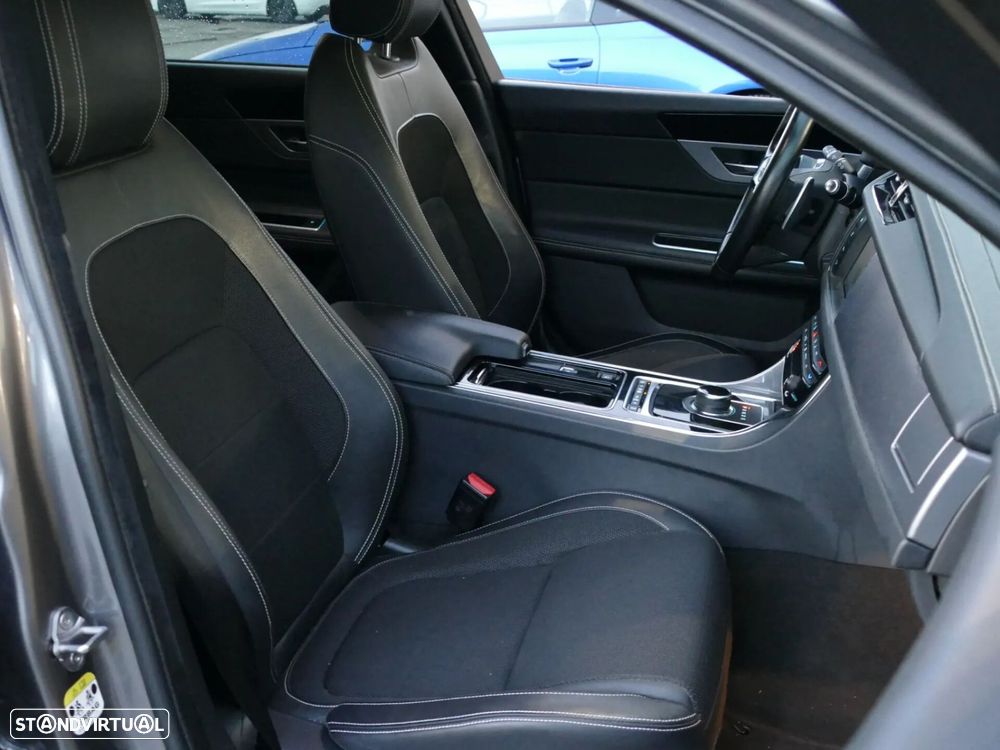 Jaguar XF Sportbrake 2.0 D R-Sport Aut. - 28