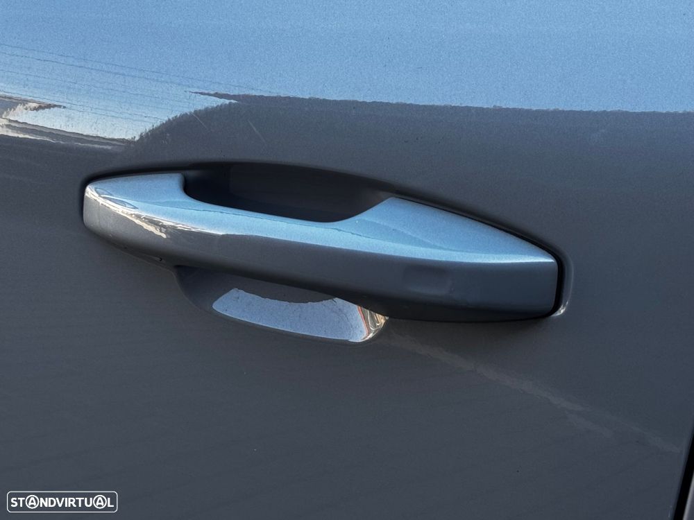 Volvo XC 40 1.5 T2 Plus Dark Auto - 22