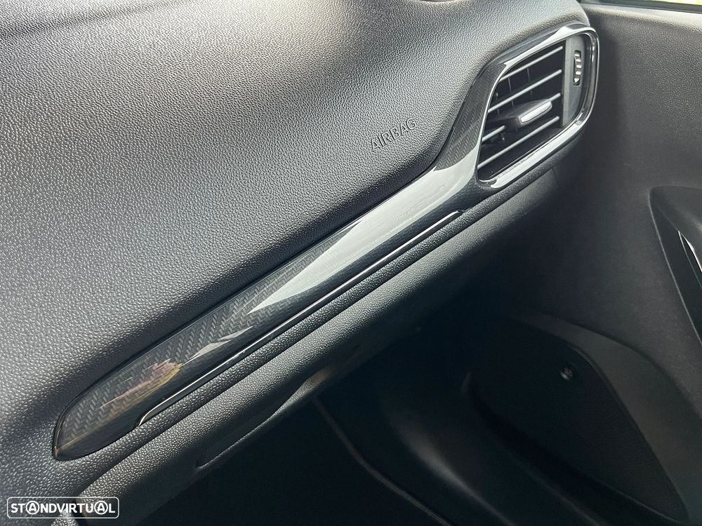 Ford Fiesta 1.0 EcoBoost Active+ - 17