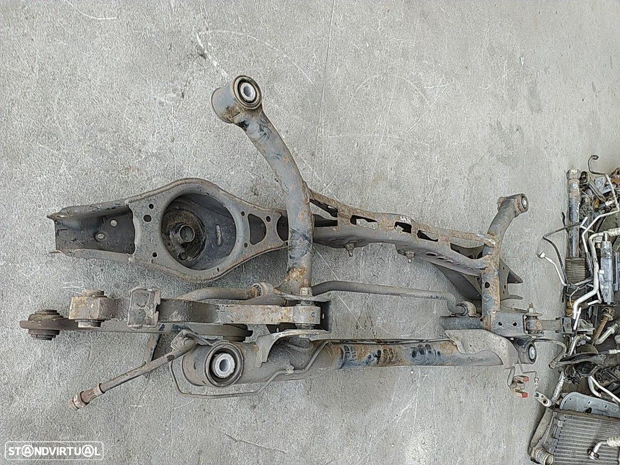 Charriot Traseiro Volkswagen Passat Variant (3C5) - 2