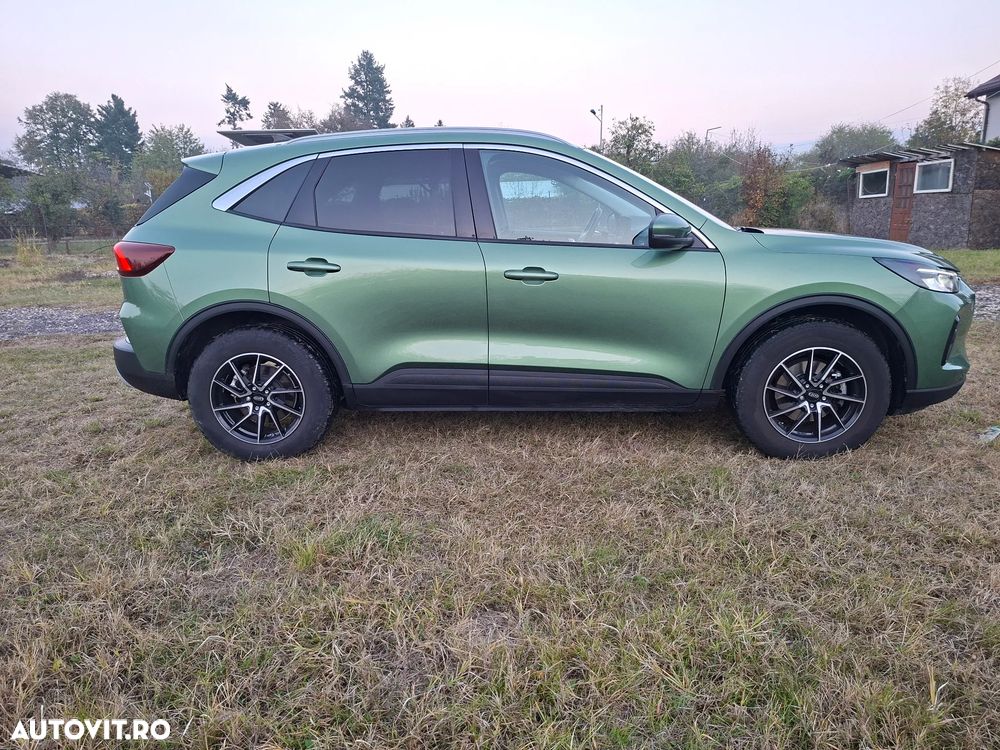 Ford Kuga - 5