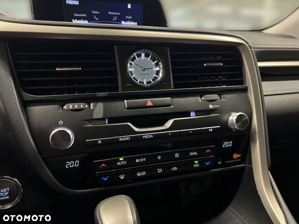 Lexus RX - 26