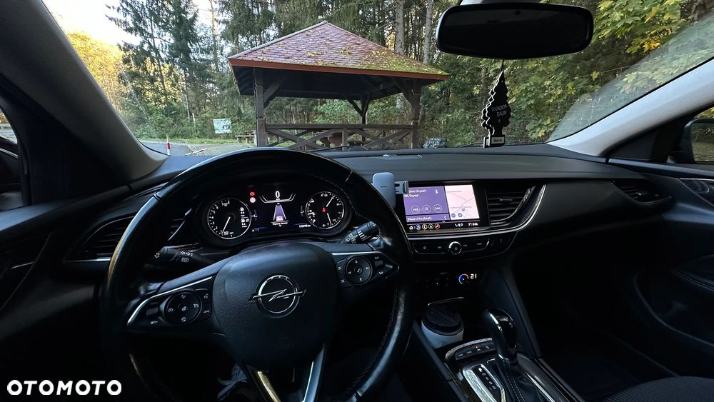 Opel Insignia 1.6 T Innovation S&S - 10