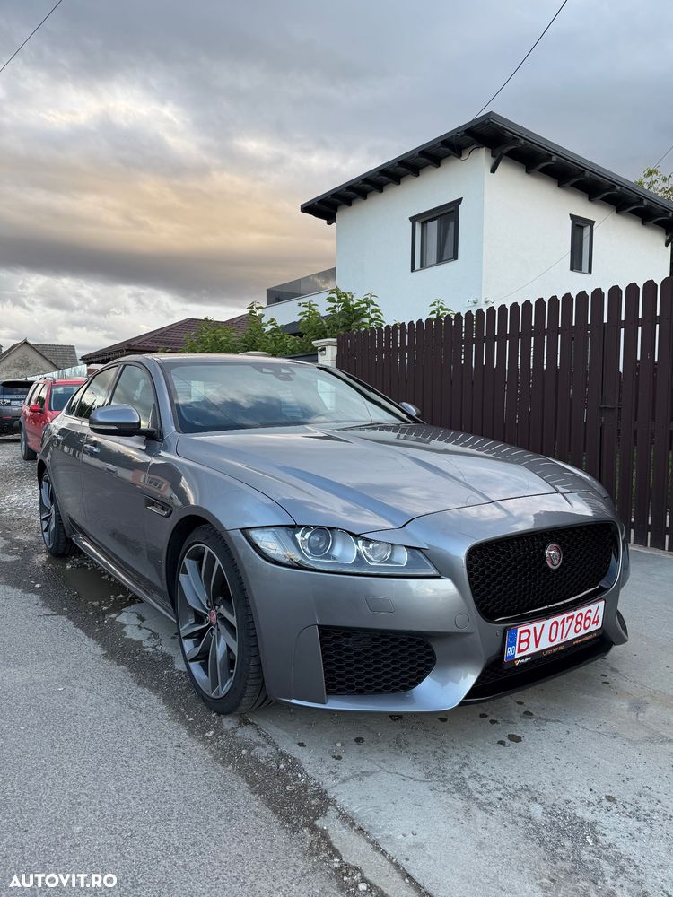 Jaguar XF 20d AWD Aut. Chequered Flag - 1
