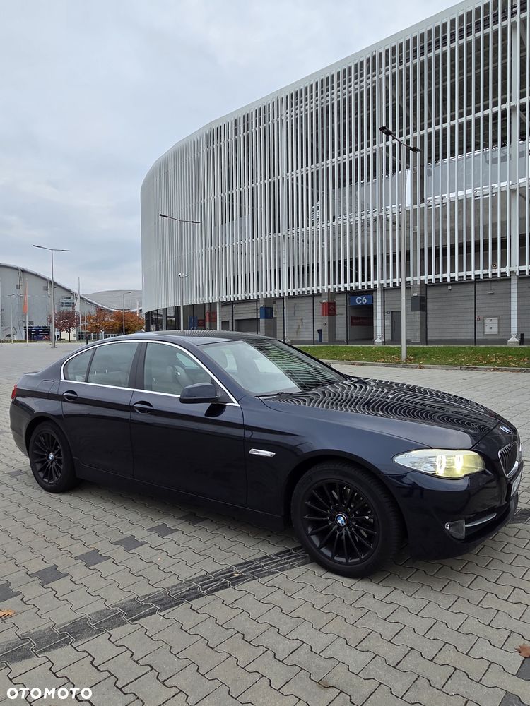 BMW Seria 5 2012 photo 4