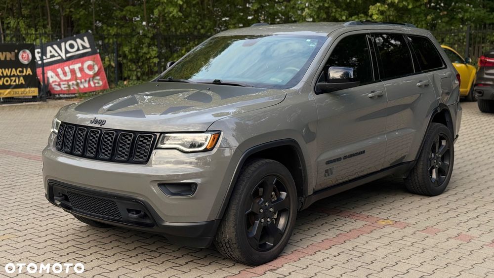 Jeep Grand Cherokee - 4
