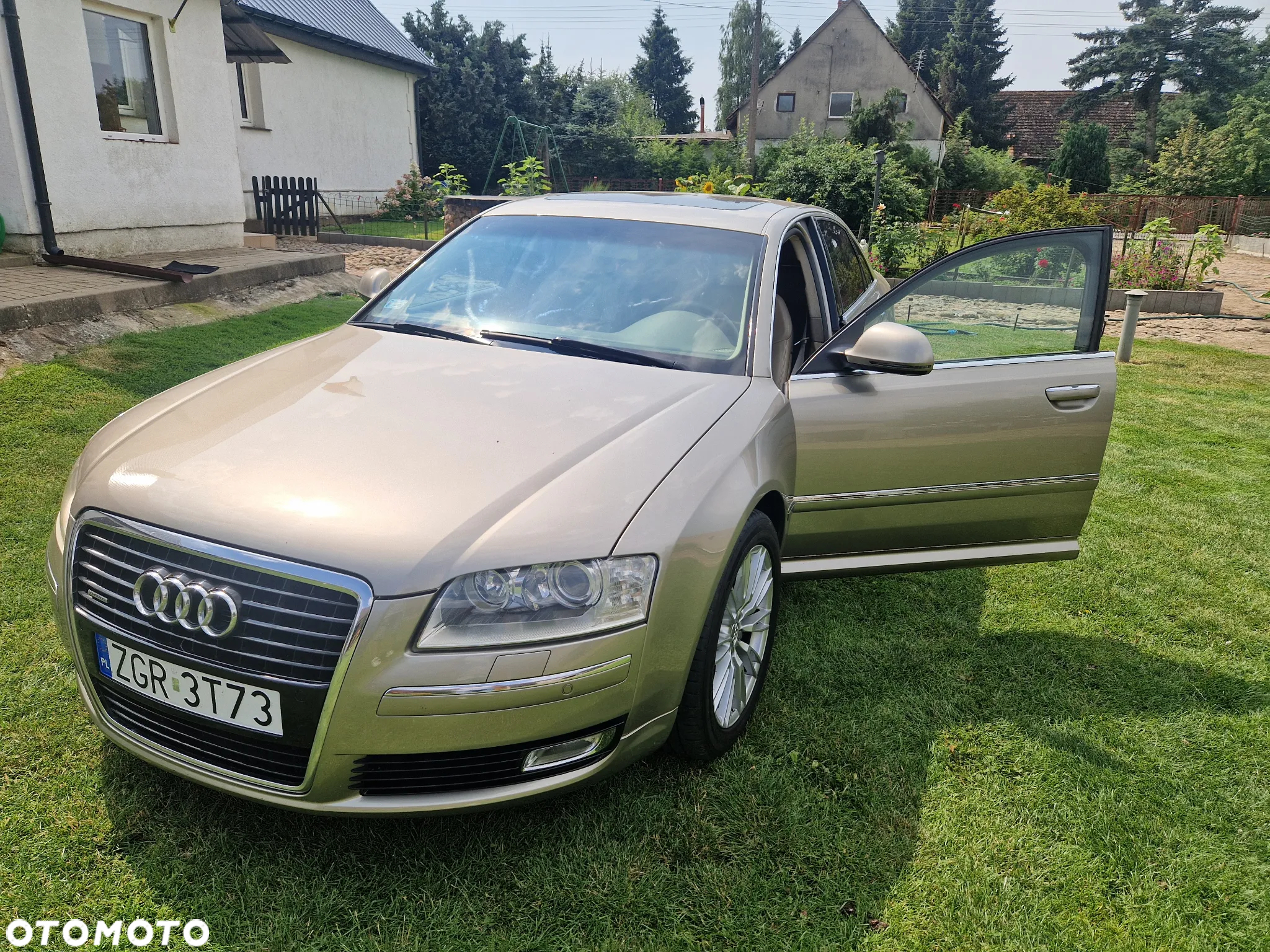Audi A8 3.2 FSI quattro - 3