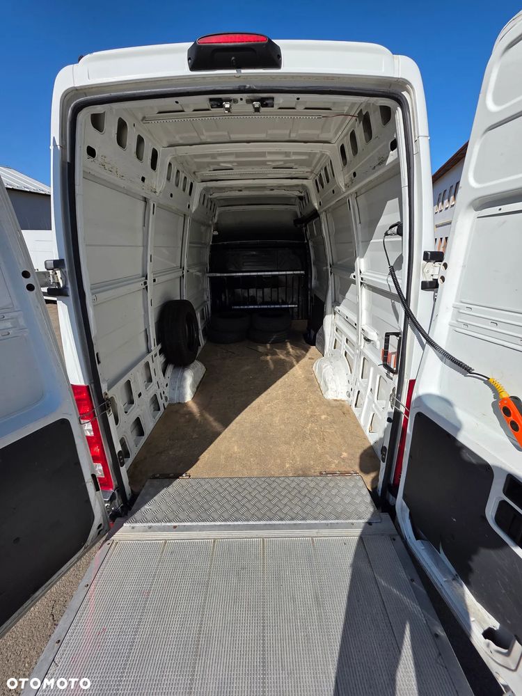 Iveco DAILY 35S15 - 11