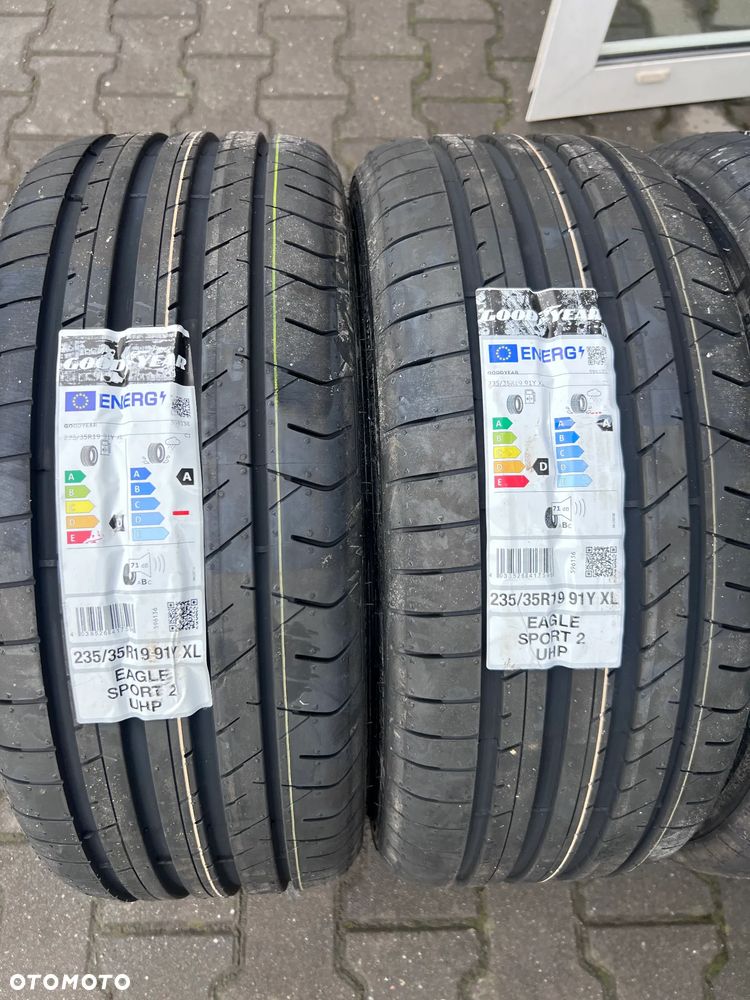Opony Letnie 235/35R19 Goodyear Eagle sport 2 - 3