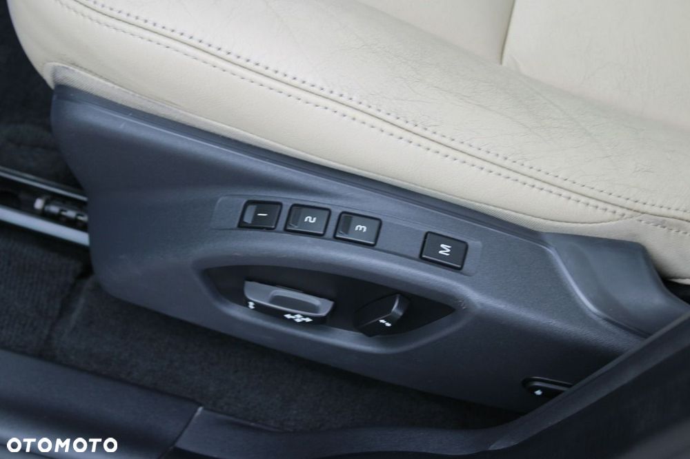 Volvo XC 60 - 20