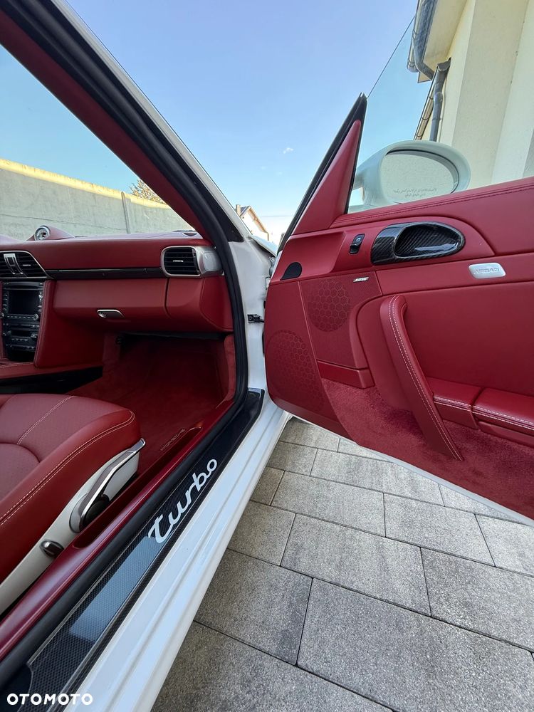 Porsche 911 Turbo Tiptronic S - 16