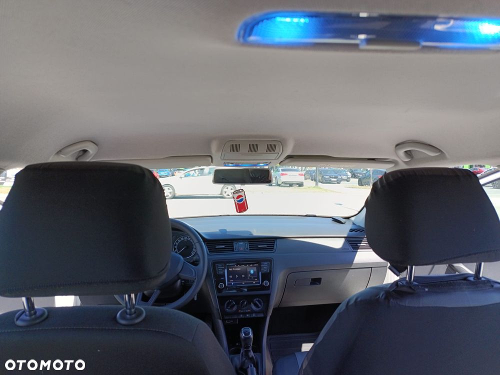 Skoda RAPID 1.0 TSI Active - 8