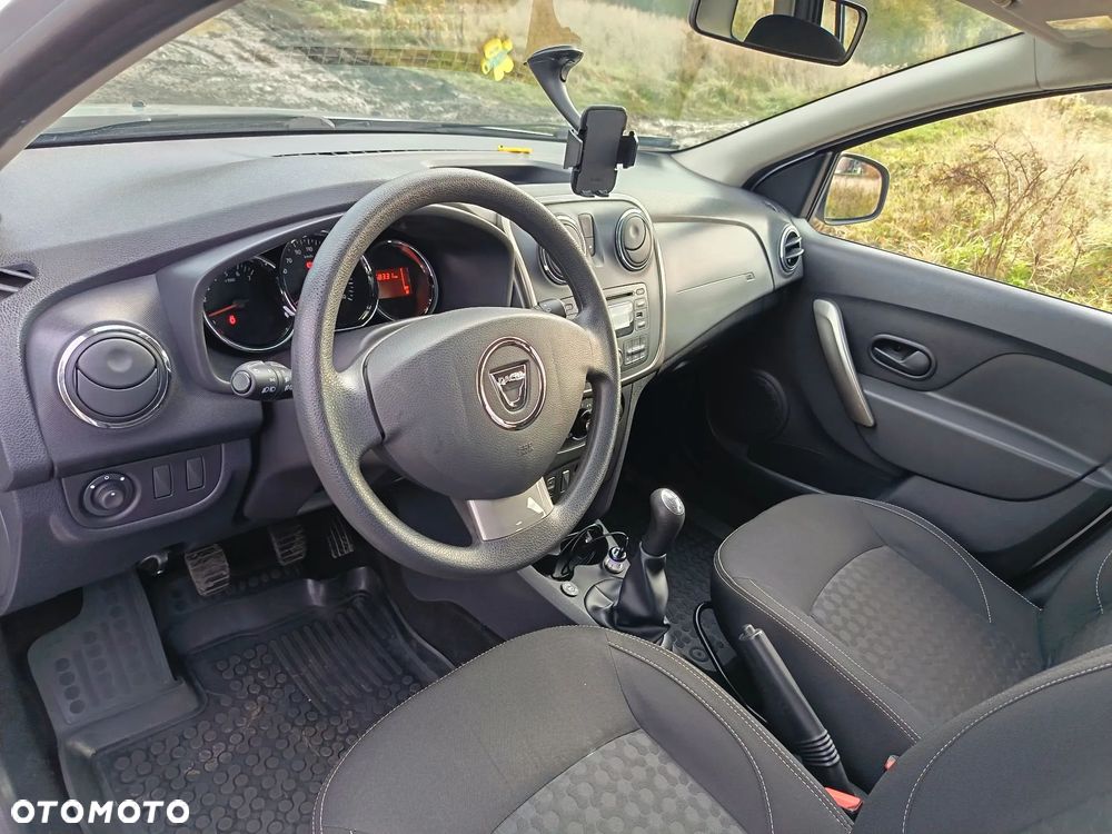 Dacia Logan - 23