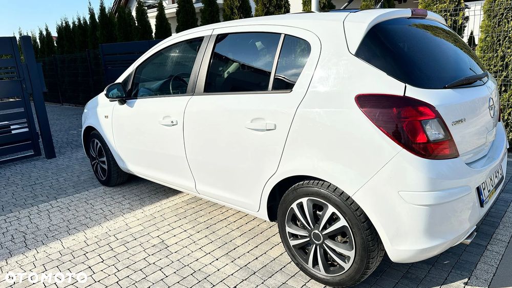 Opel Corsa 1.4 16V Enjoy - 5