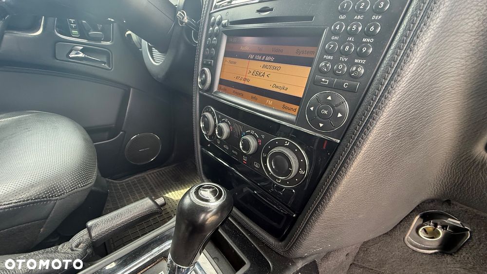 Mercedes-Benz Klasa G 350 BlueTEC - 17
