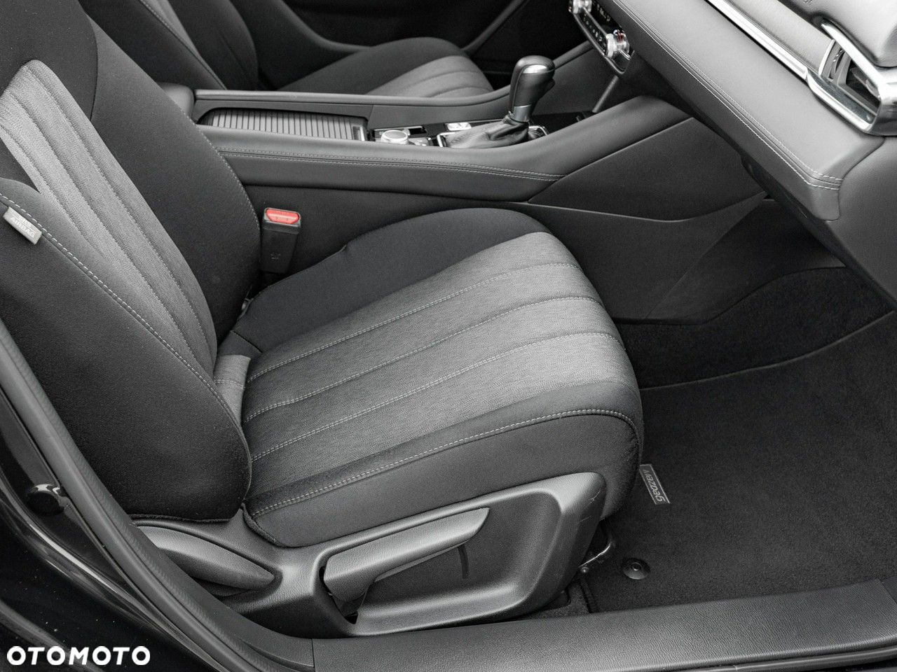 Mazda 6 2.0 SkyJoy - 33