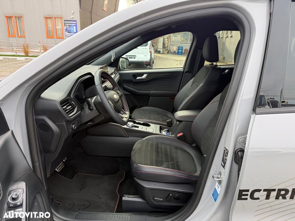 Ford Kuga 2.5 Duratec PHEV ST Line X Graphite Tech - 8