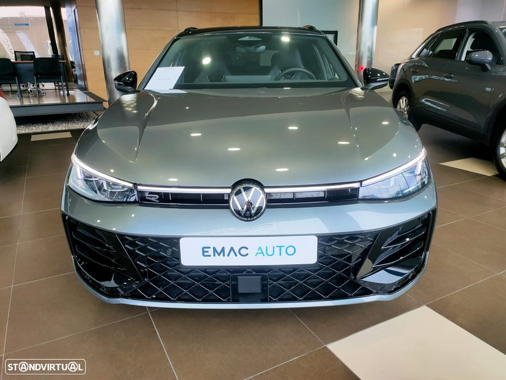 VW Passat Variant 2.0 TDI R-Line DSG - 3