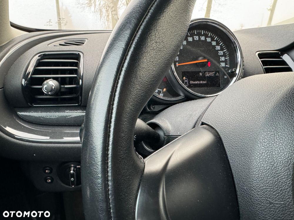 MINI Clubman One - 19