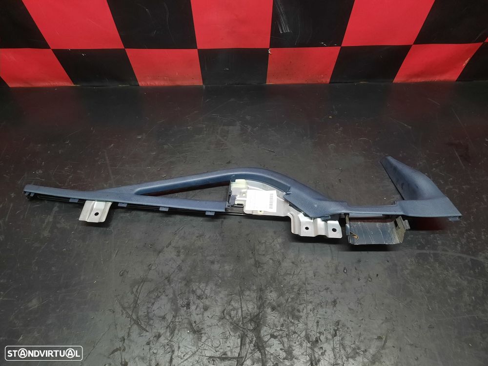 Puxador Interior Porta Frente Esquerdo Fuso (Mitsubishi) Canter - 1