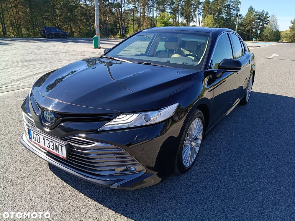Toyota Camry 2.5 Hybrid Executive CVT - 1
