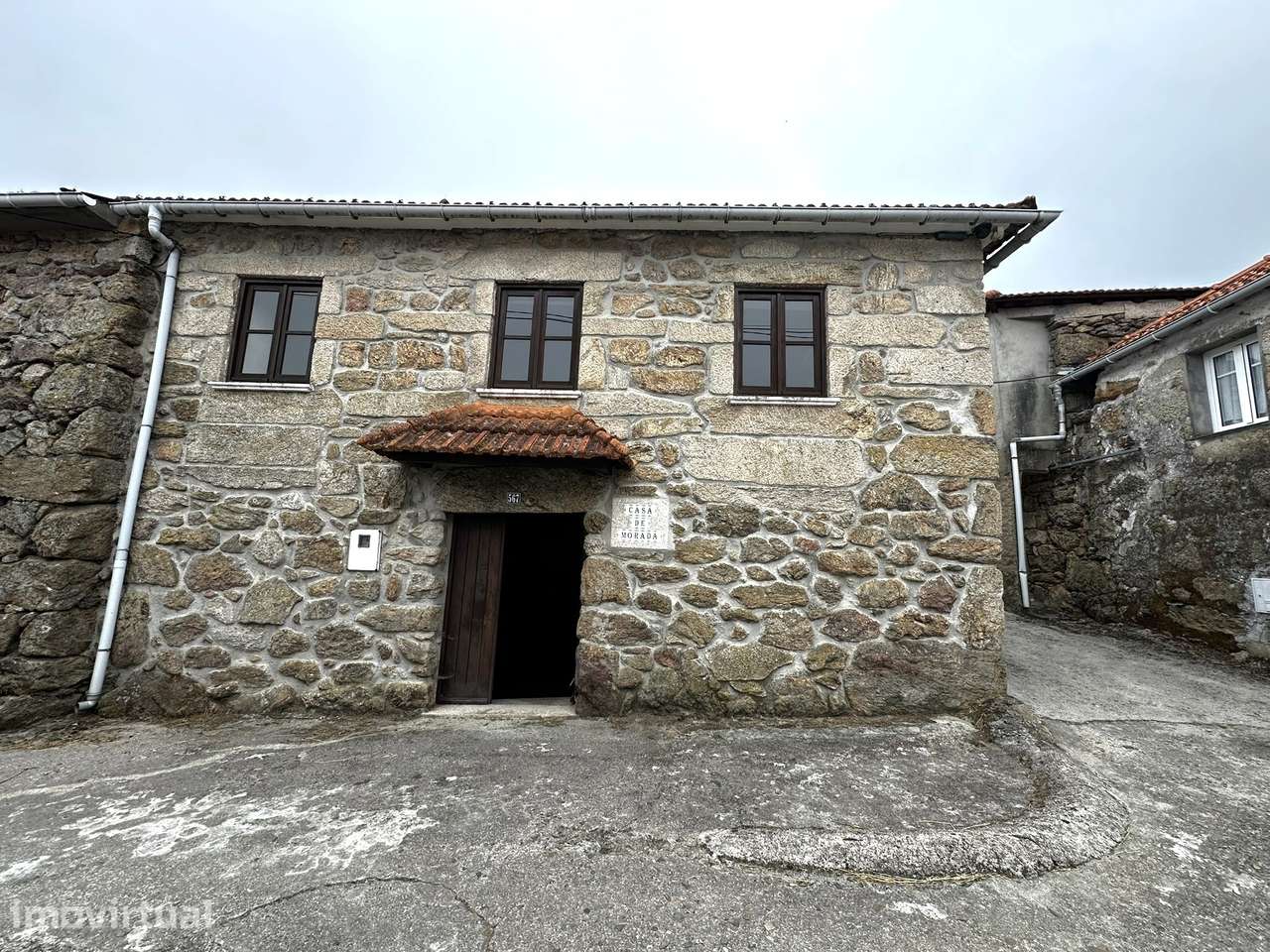 Moradia V2 em Fiães, Melgaço. - Grande imagem: 3/16