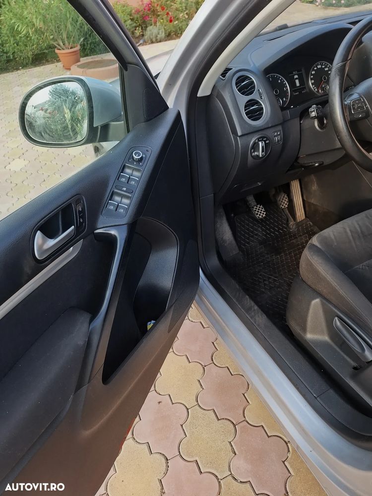 Volkswagen Tiguan 2.0 TDI 4Motion Sport & Style - 3