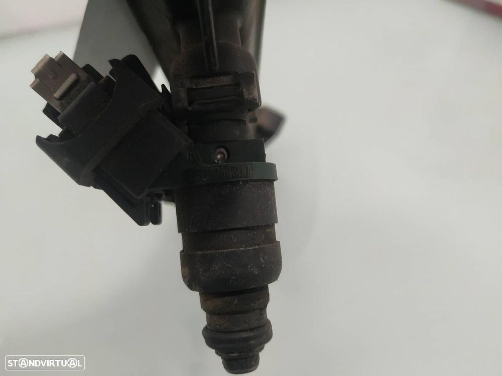 RAMPA INJETORA VOLKSWAGEN GOLF IV 1997 -06A133317A - 2