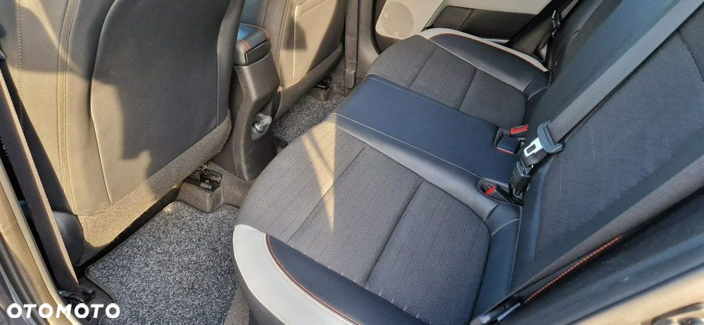 Kia Stonic - 30