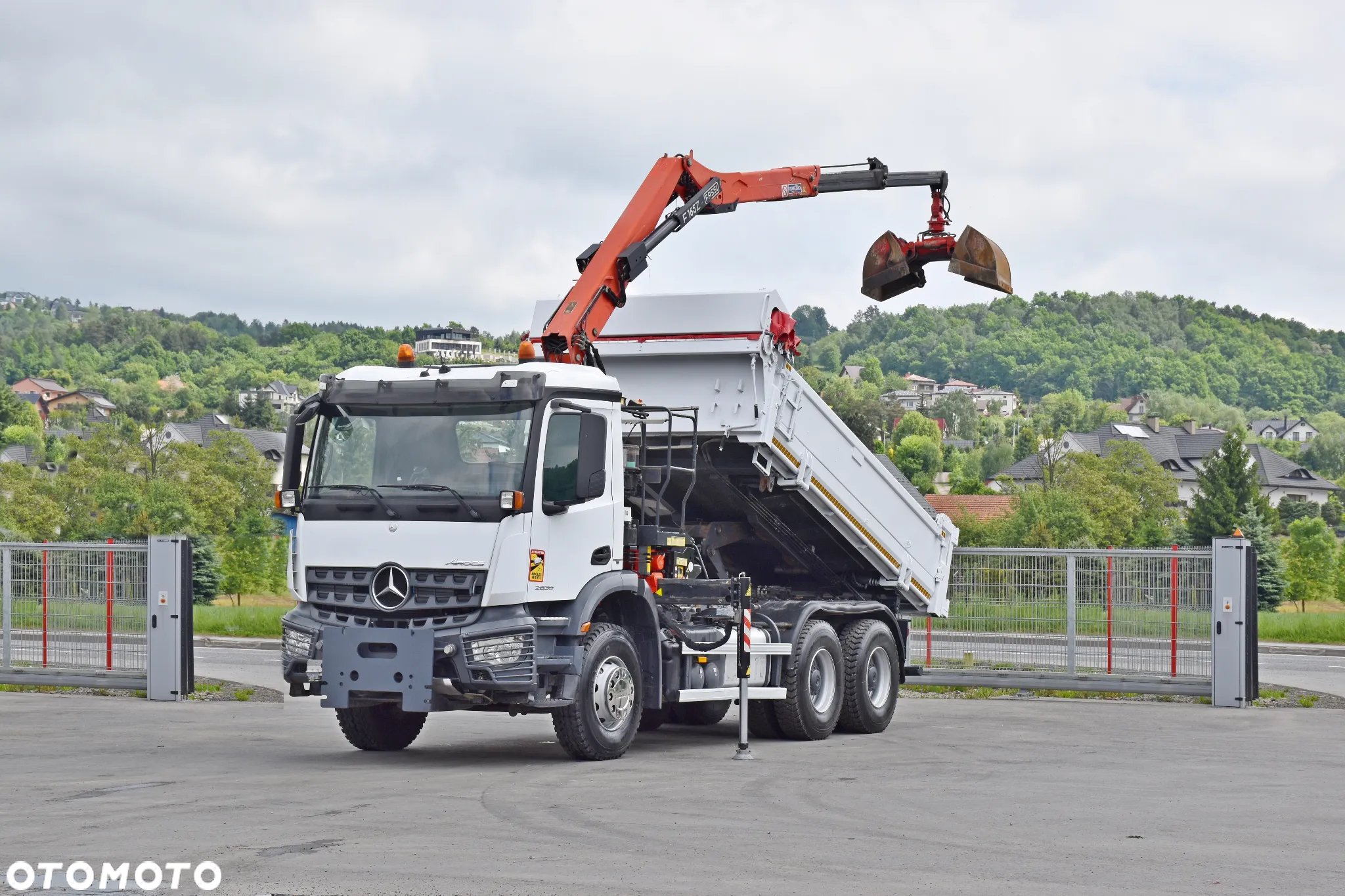 Mercedes-Benz AROCS 2635 * FASSI F165AZ.0.22 + PILOT * 6x4 - 2