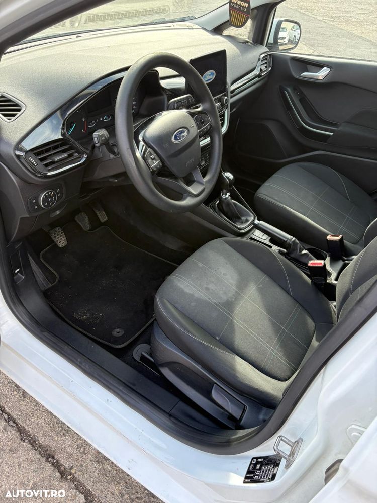 Ford Fiesta - 9