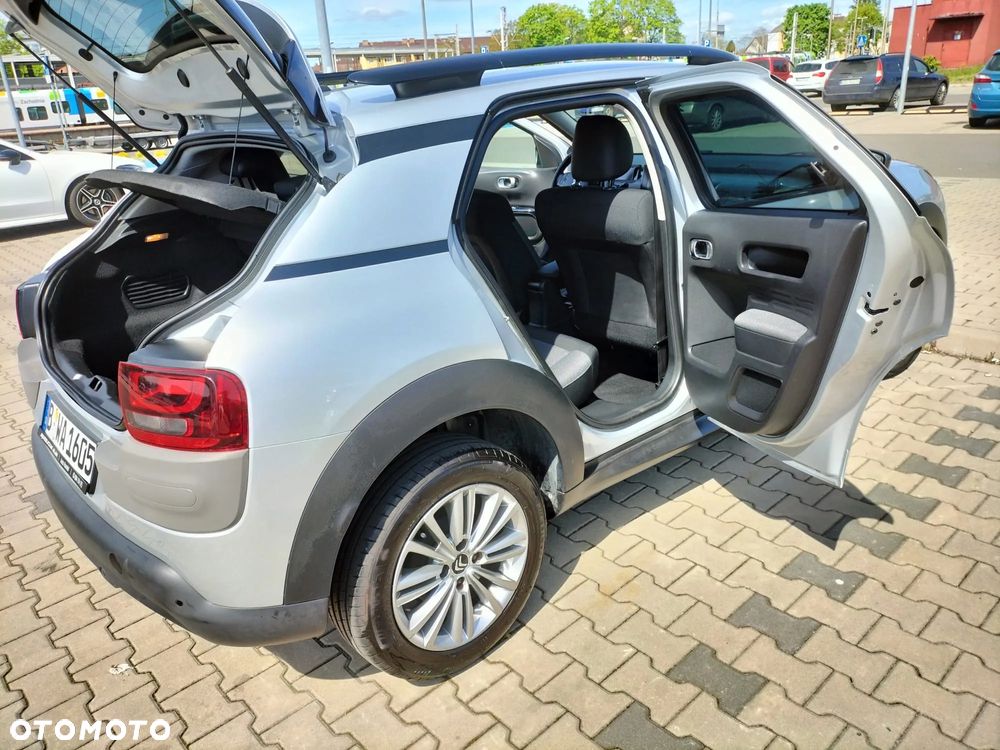 Citroën C4 Cactus 1.2 PureTech Feel Edition S&S - 10