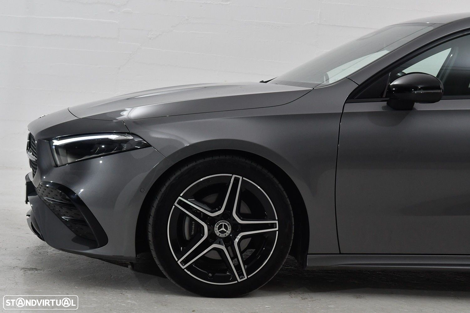 Mercedes-Benz A 200 Limousine AMG Line Aut. - 11