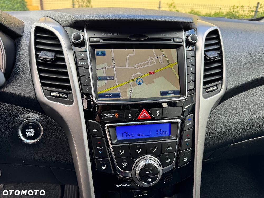 Hyundai i30 1.4 BlueDrive Go - 14