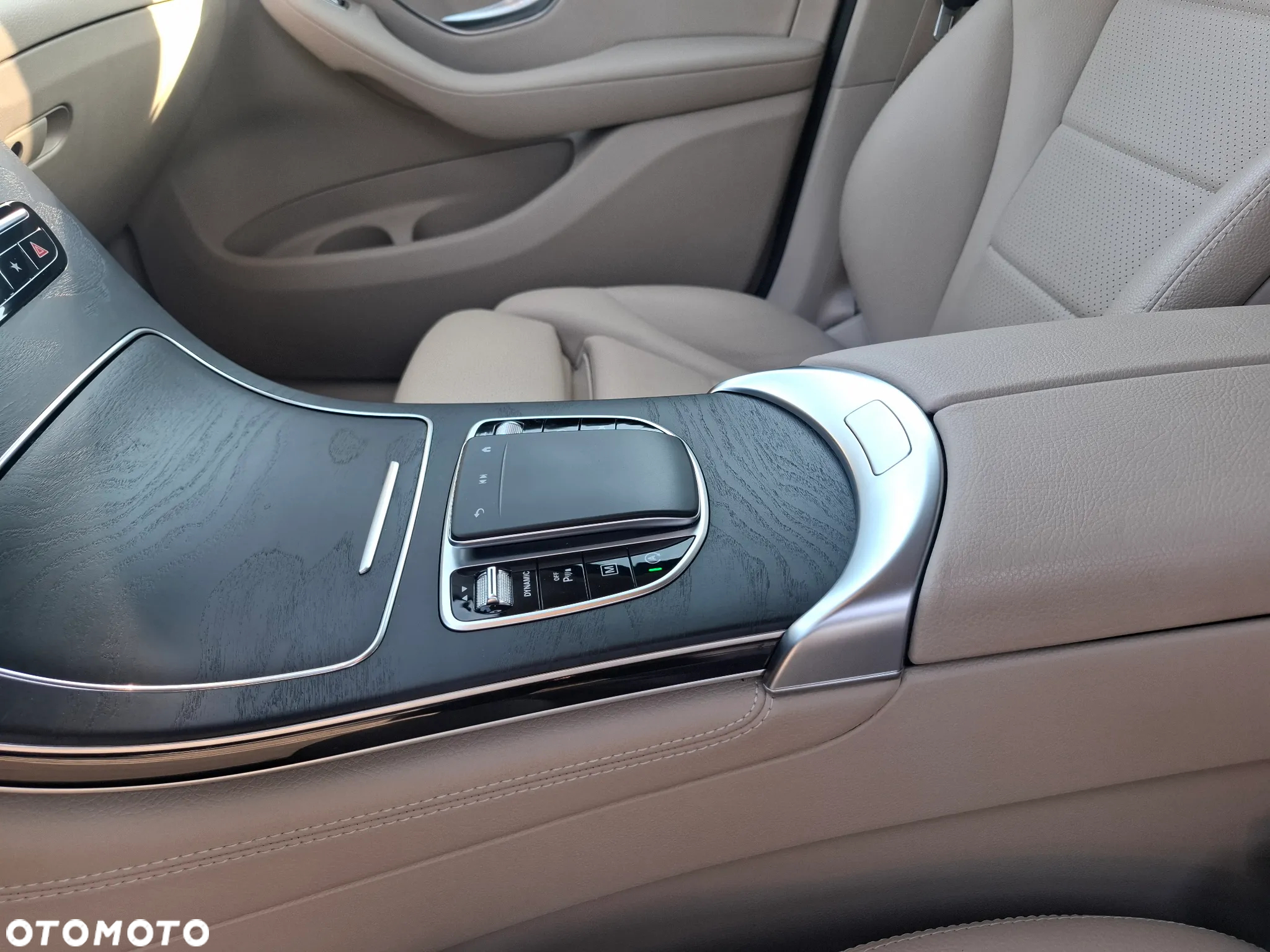 Mercedes-Benz GLC 200 d 4-Matic Business Edition - 35