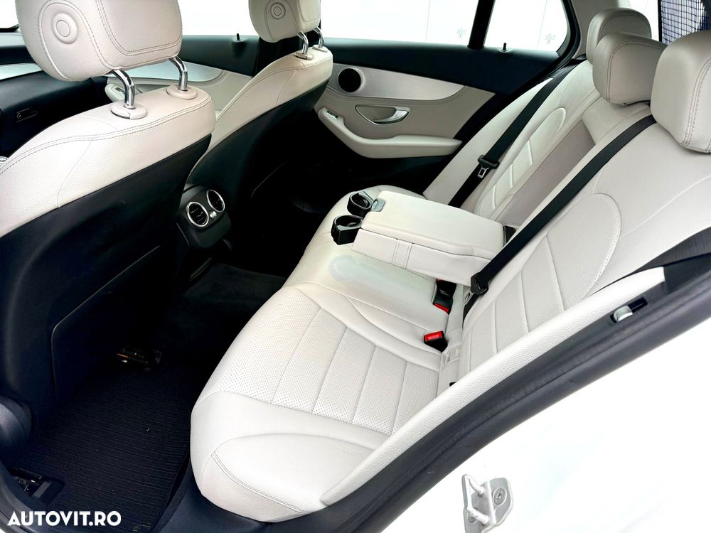 Mercedes-Benz C 200 (BlueTEC) d T AMG Line - 10