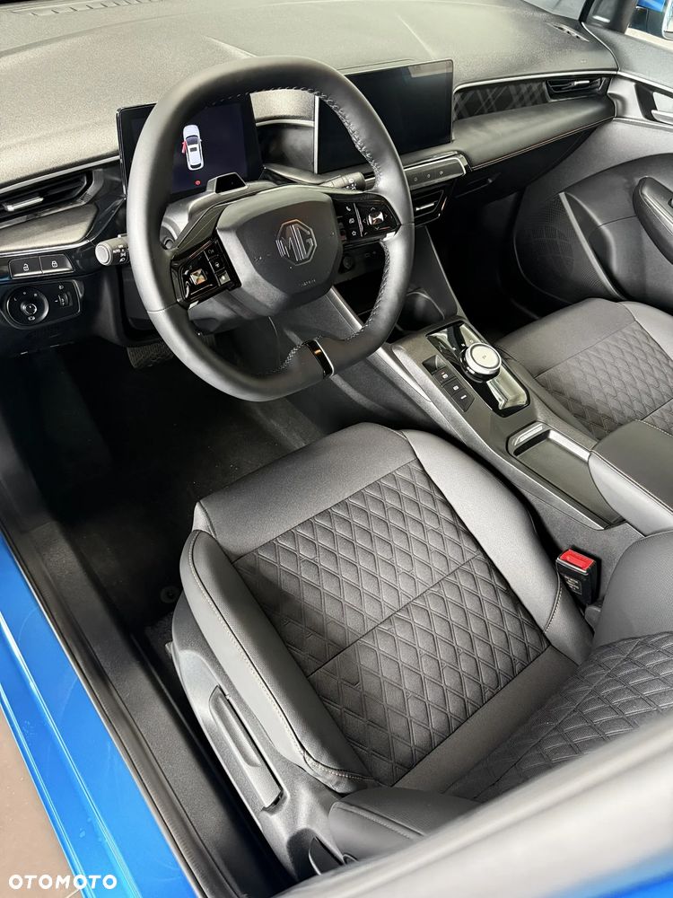 MG MG3 1.5 HEV+ Exclusive - 8