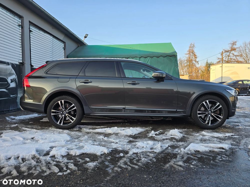 Volvo V90 Cross Country T6 AWD - 5