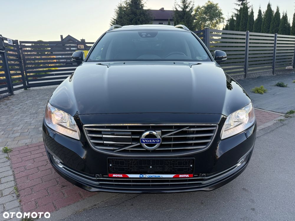 Volvo V70 D5 AWD Geartronic Momentum - 2