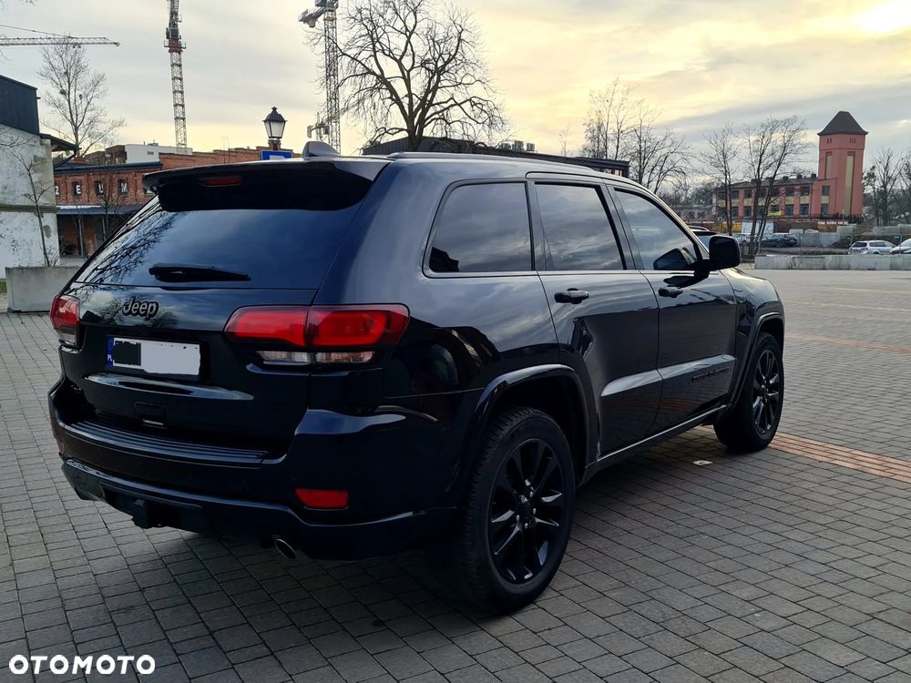 Jeep Grand Cherokee - 7
