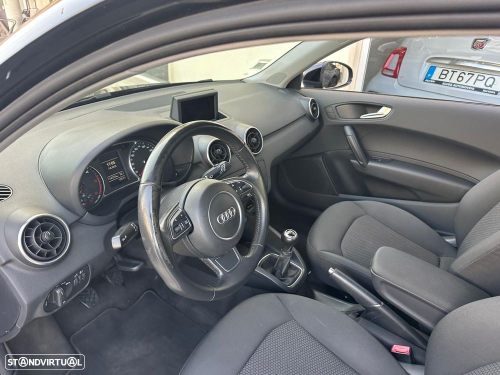 Audi A1 1.6 TDI Attraction - 17